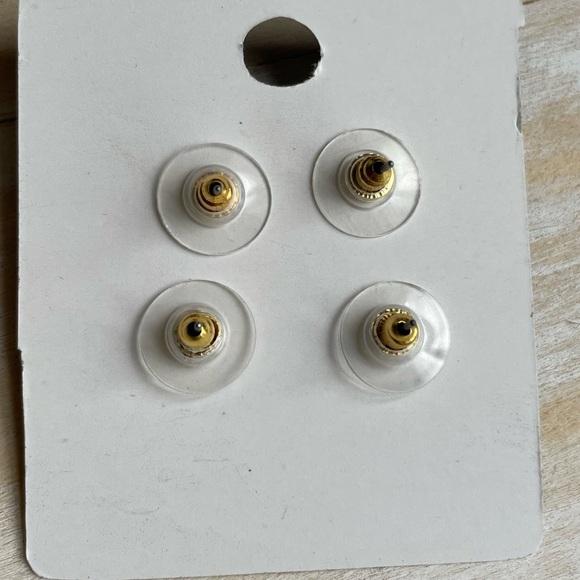 2 Pair Colorful Enamel Earrings Stud Winter Hat & Mittens Unbranded - Picture 2 of 5